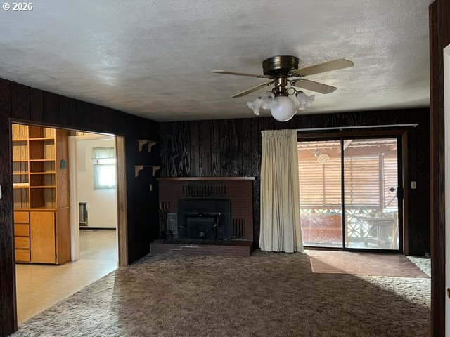 2012 Ne Vine St Property Photo 6