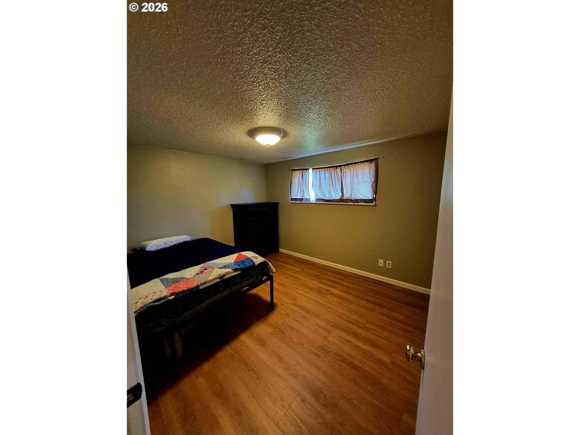 1766 Berwin Ln Property Photo 6