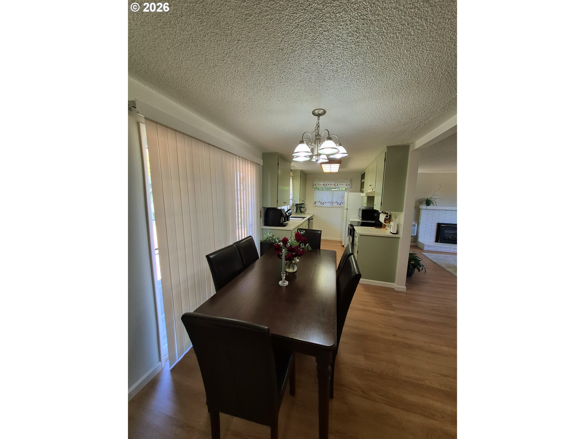 1766 Berwin Ln Property Photo 9