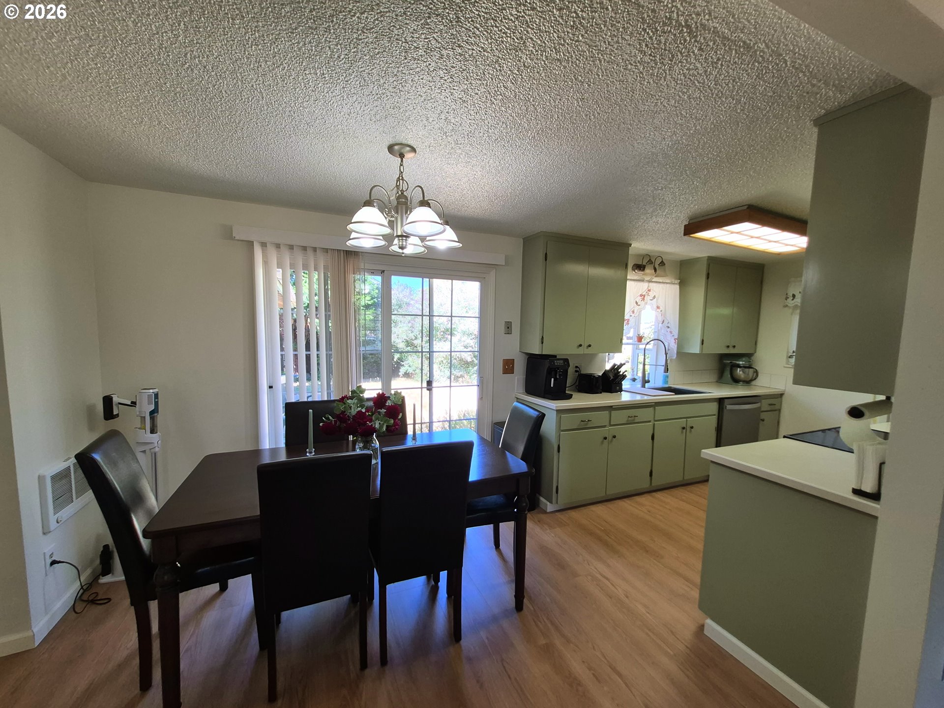 1766 Berwin Ln Property Photo 10