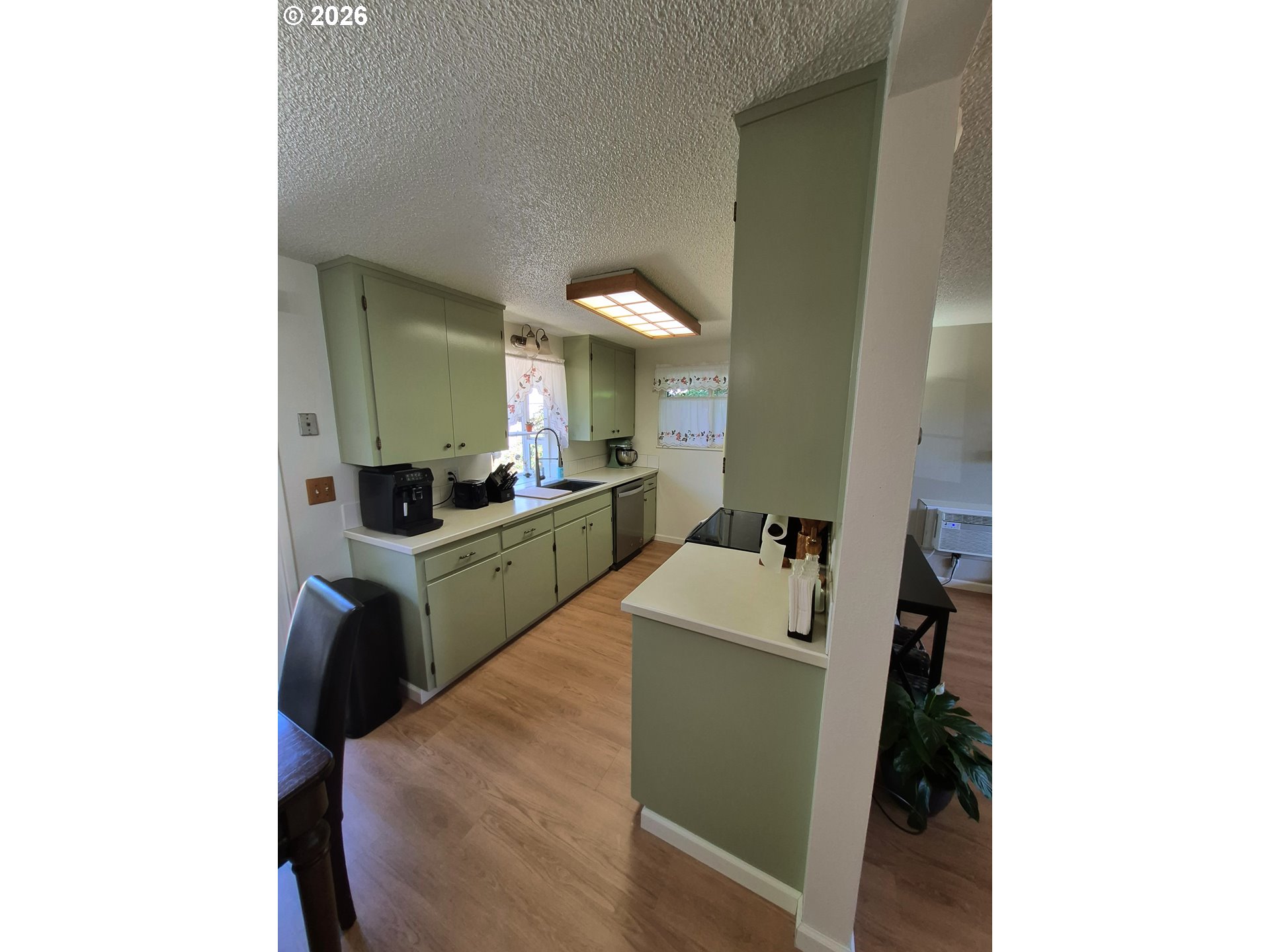 1766 Berwin Ln Property Photo 12
