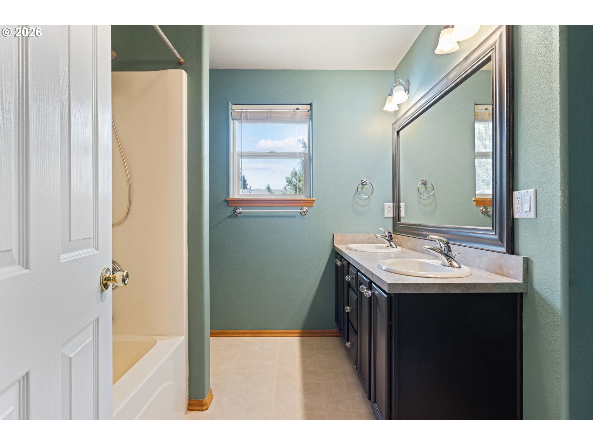 20676 Wild Rose Ln Property Photo 13
