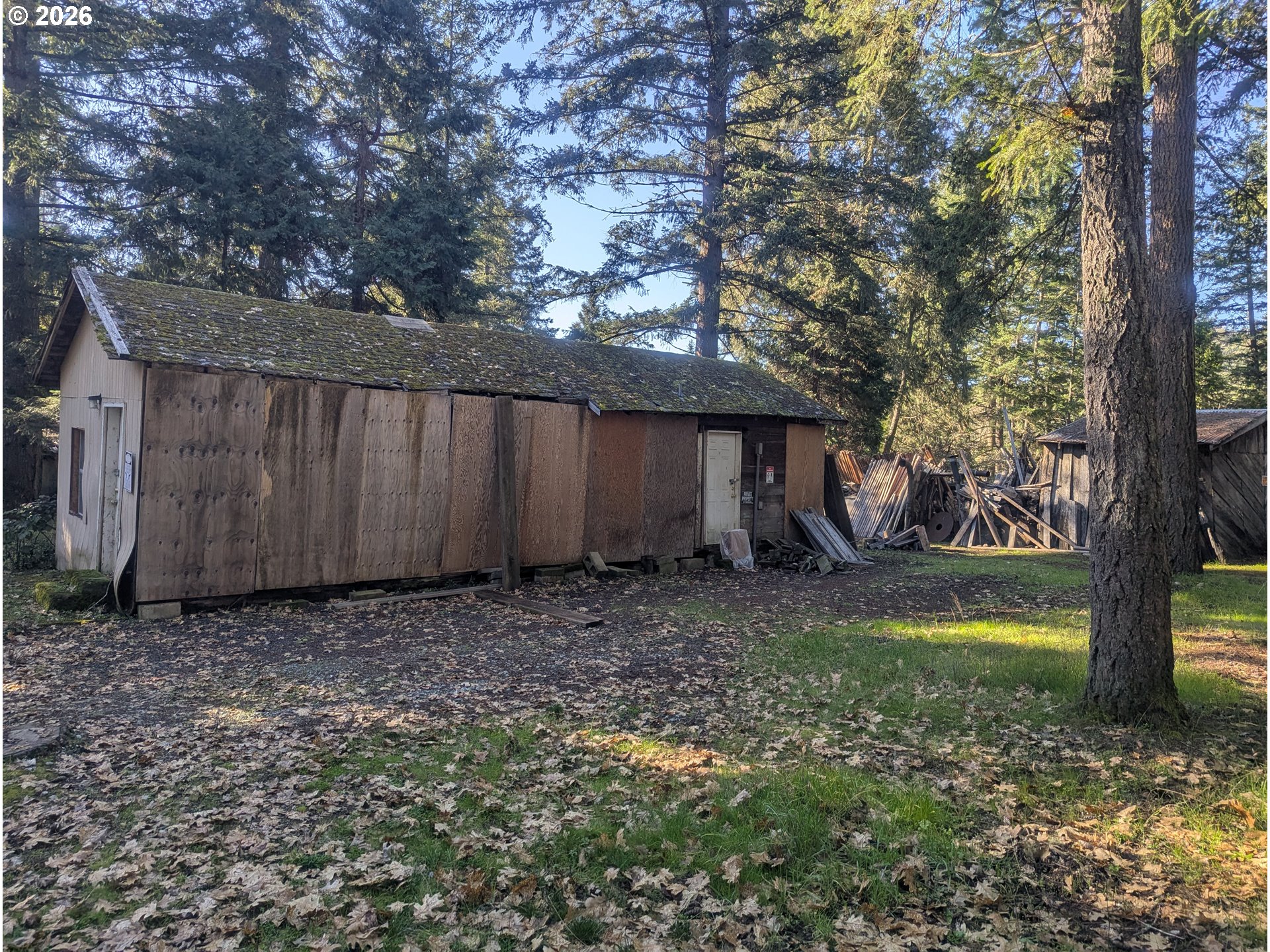 464 Lou Gray Dr Property Photo 3
