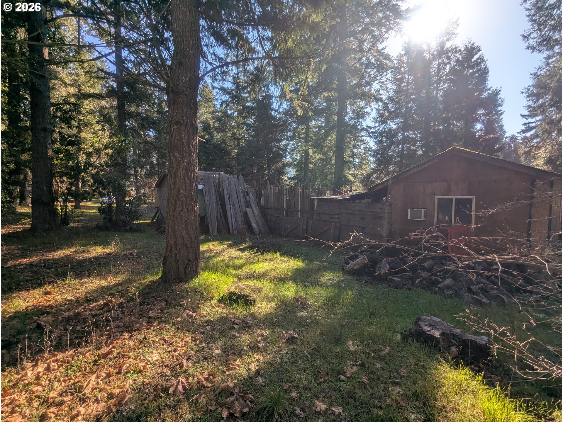464 Lou Gray Dr Property Photo 6