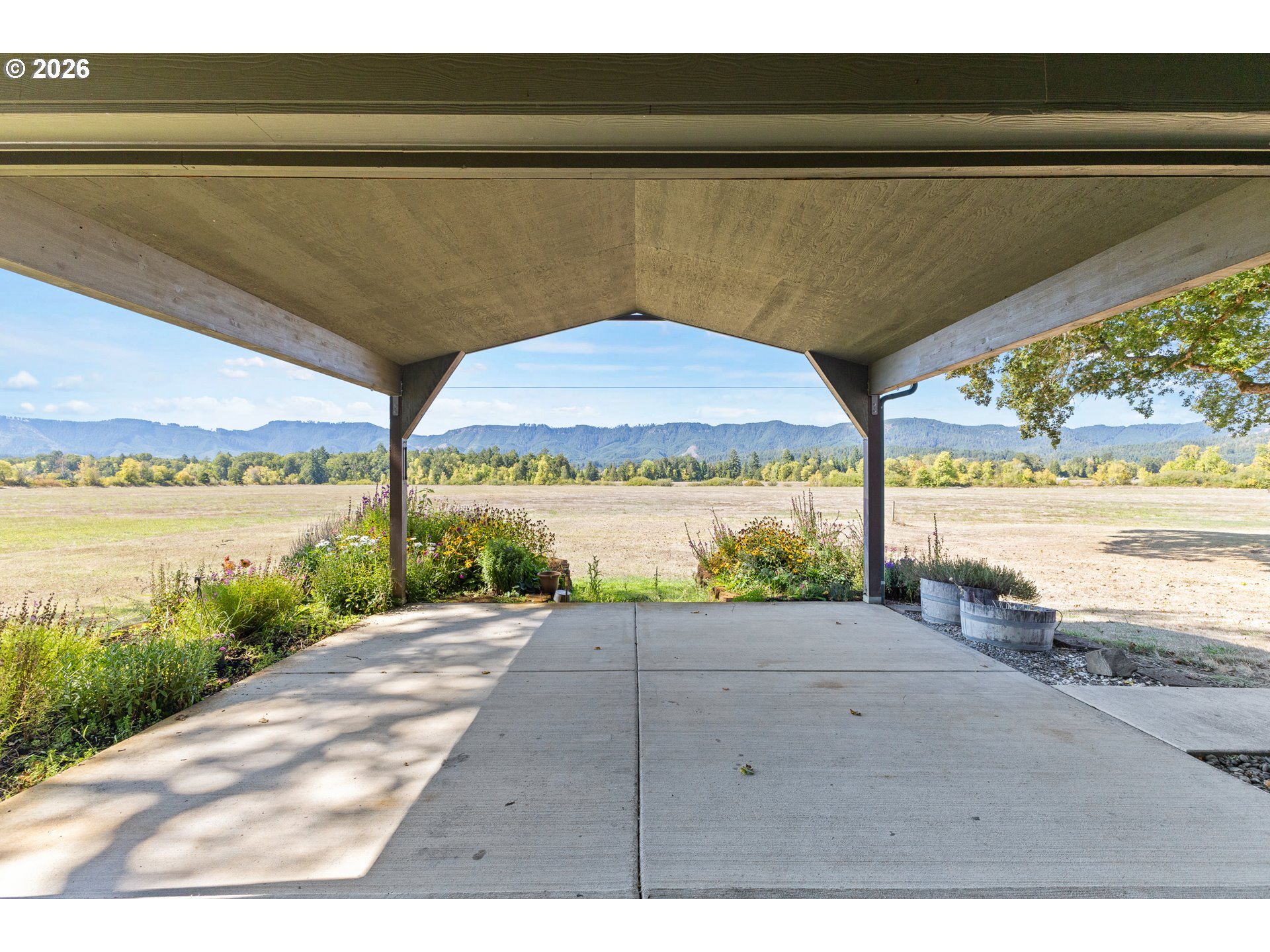 19521 Highway 42 Property Photo 7