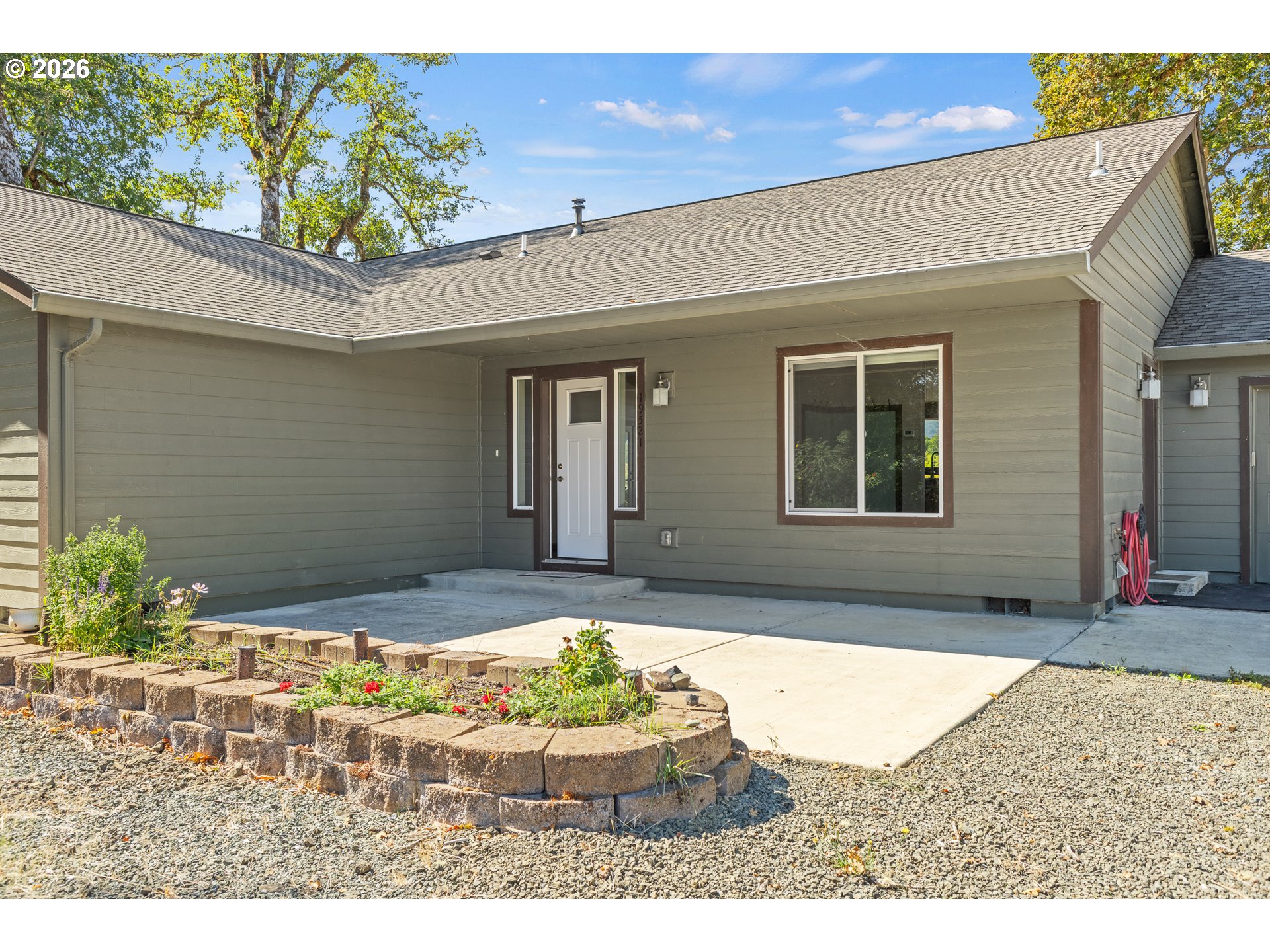 19521 Highway 42 Property Photo 14