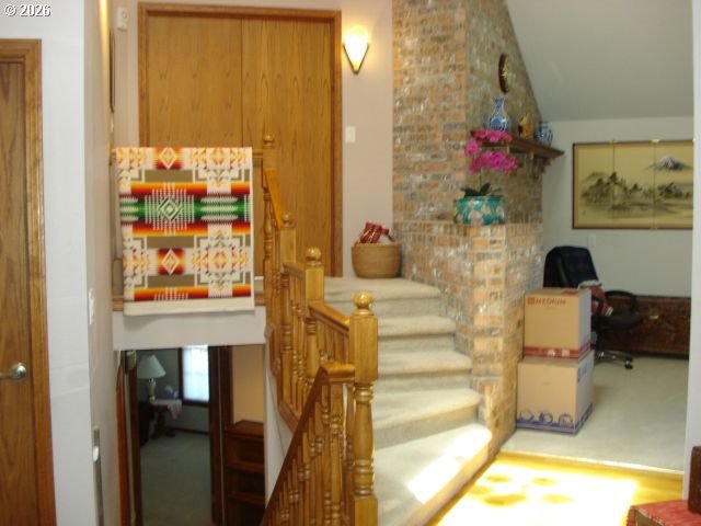 321 Arcadia Dr Property Photo 5