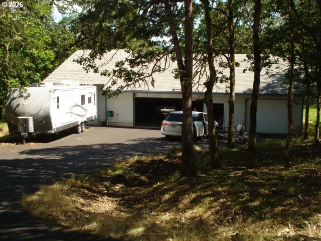 321 Arcadia Dr Property Photo 23
