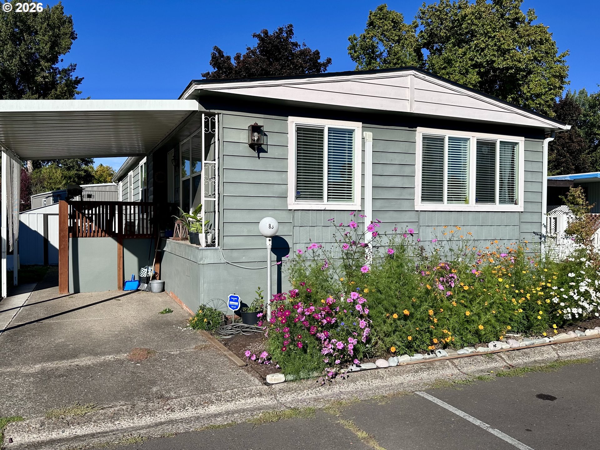 555 N Danebo Ave 83 Property Photo 1