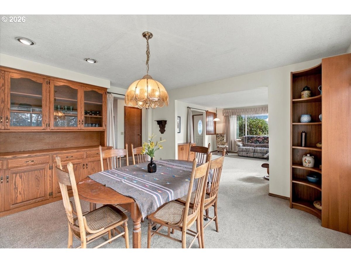 6515 Kurtz Rd Property Photo 8