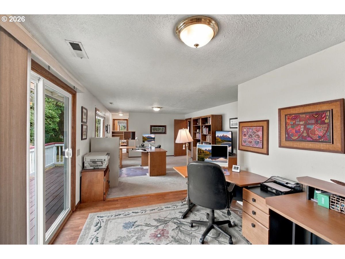 6515 Kurtz Rd Property Photo 17