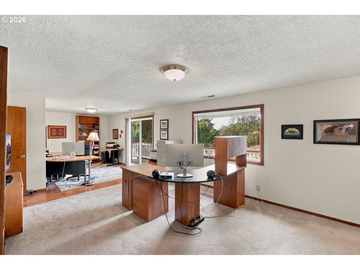 6515 Kurtz Rd Property Photo 18