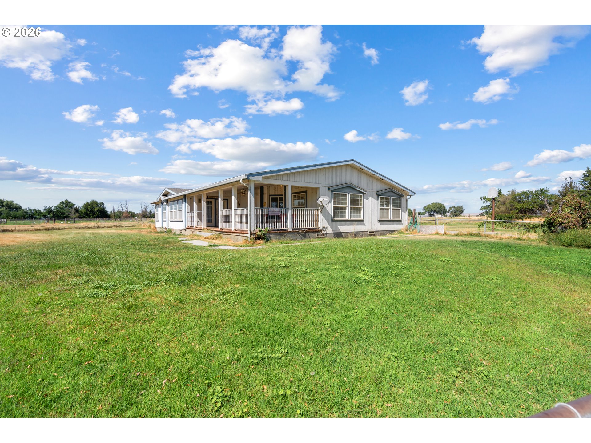 32847 W Walls Rd Property Photo 1