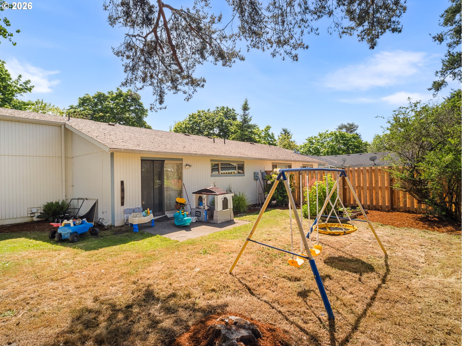 933 Se Rene Ave Property Photo 7
