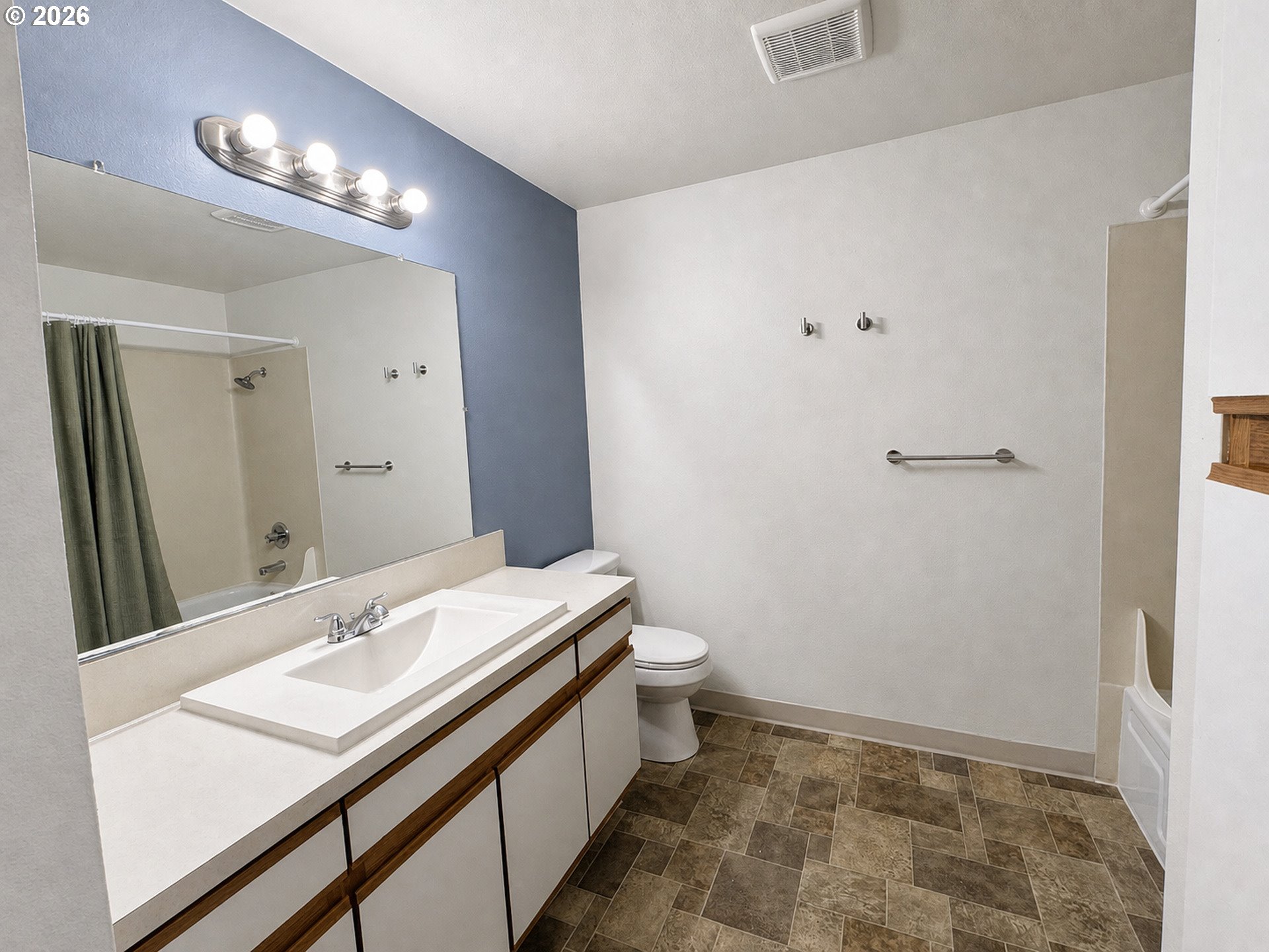 933 Se Rene Ave Property Photo 34
