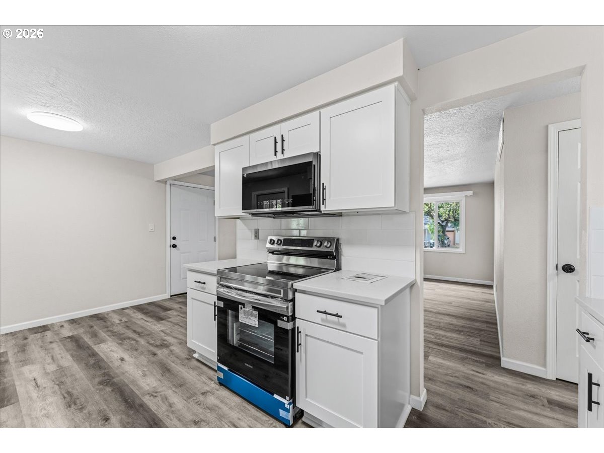 210 Ne 167th Pl Property Photo 12