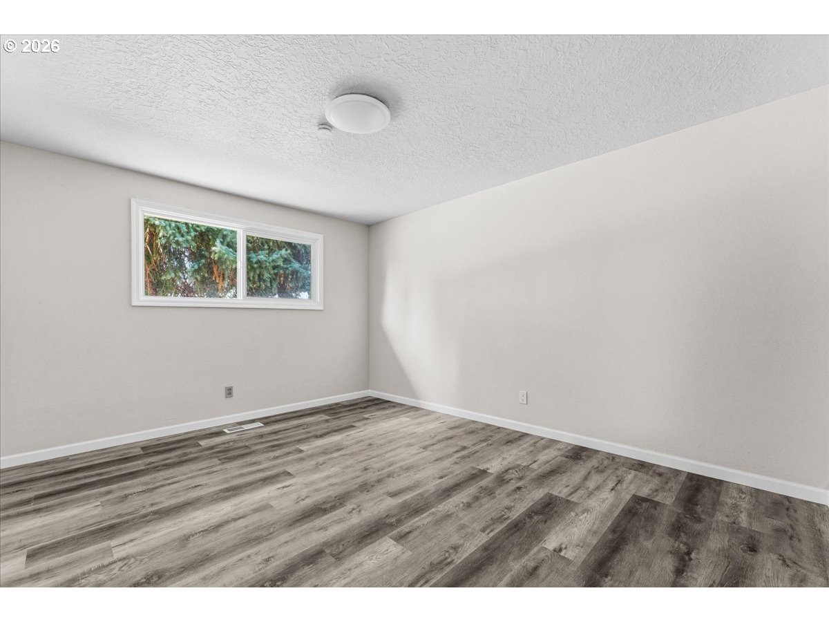 210 Ne 167th Pl Property Photo 17