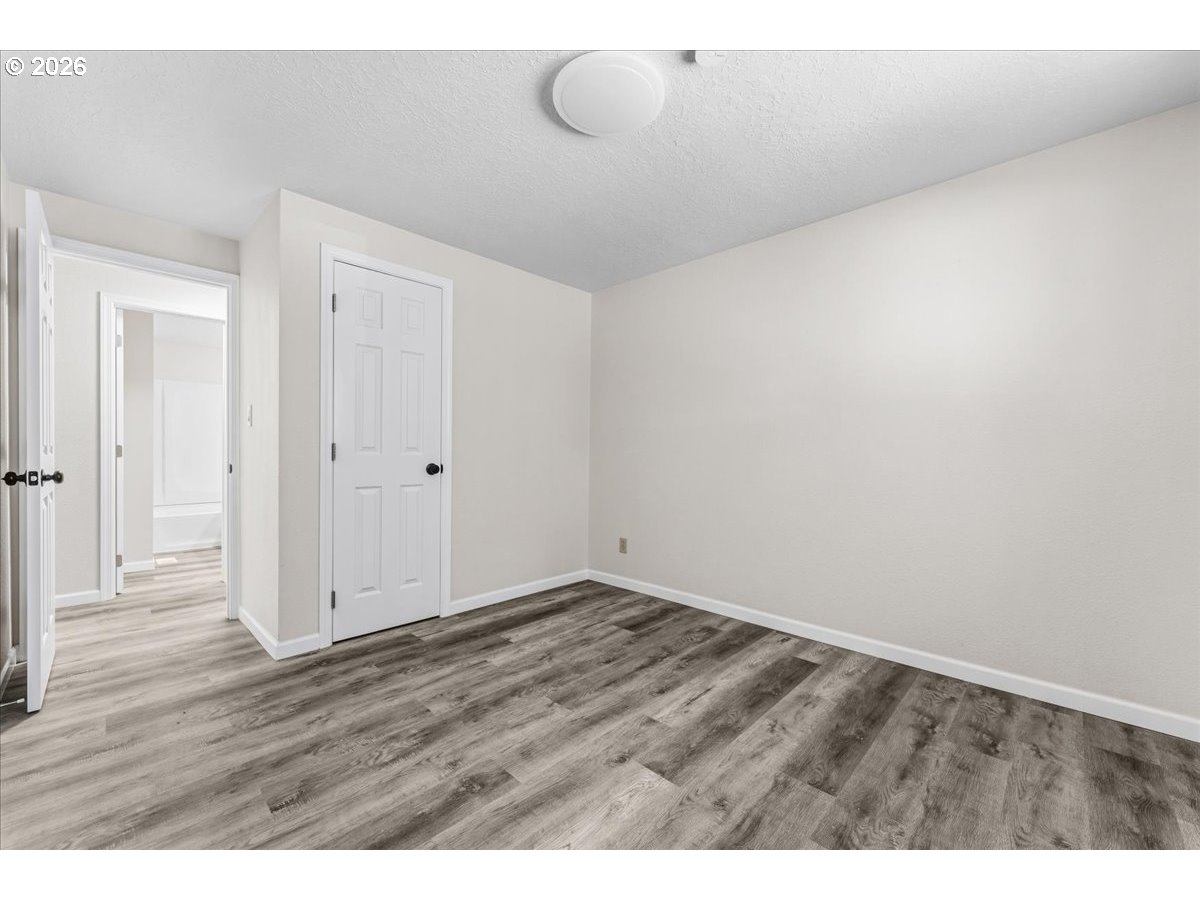210 Ne 167th Pl Property Photo 21