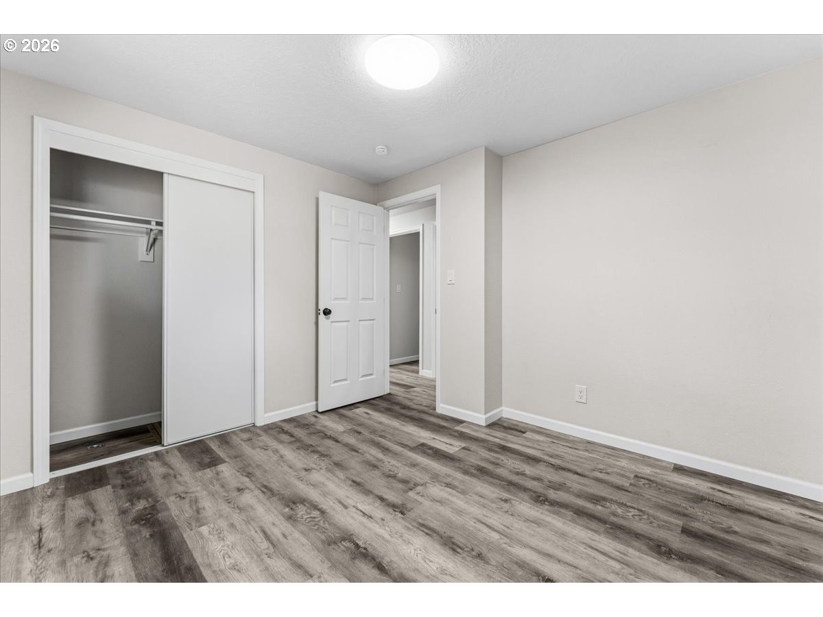 210 Ne 167th Pl Property Photo 24
