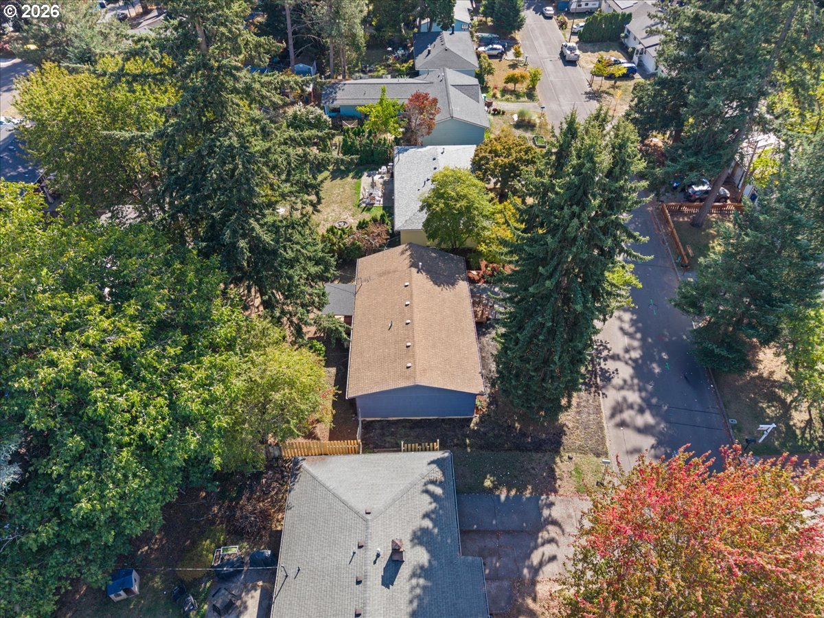 210 Ne 167th Pl Property Photo 33