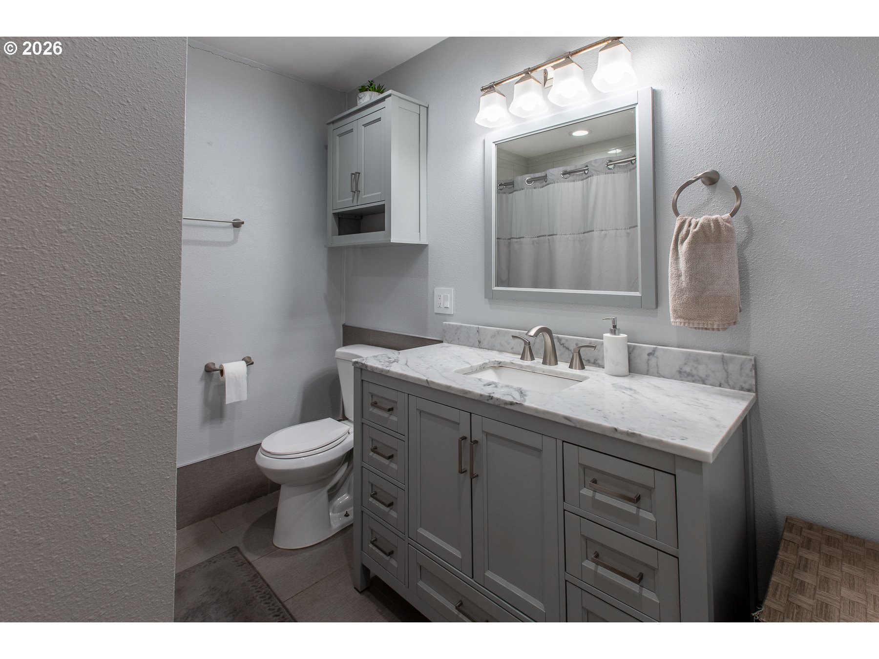 1152 Main St Property Photo 28