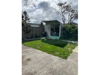 760 Clearlake Ave Property Photo 12