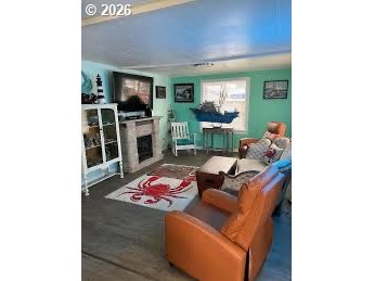 760 Clearlake Ave Property Photo 19