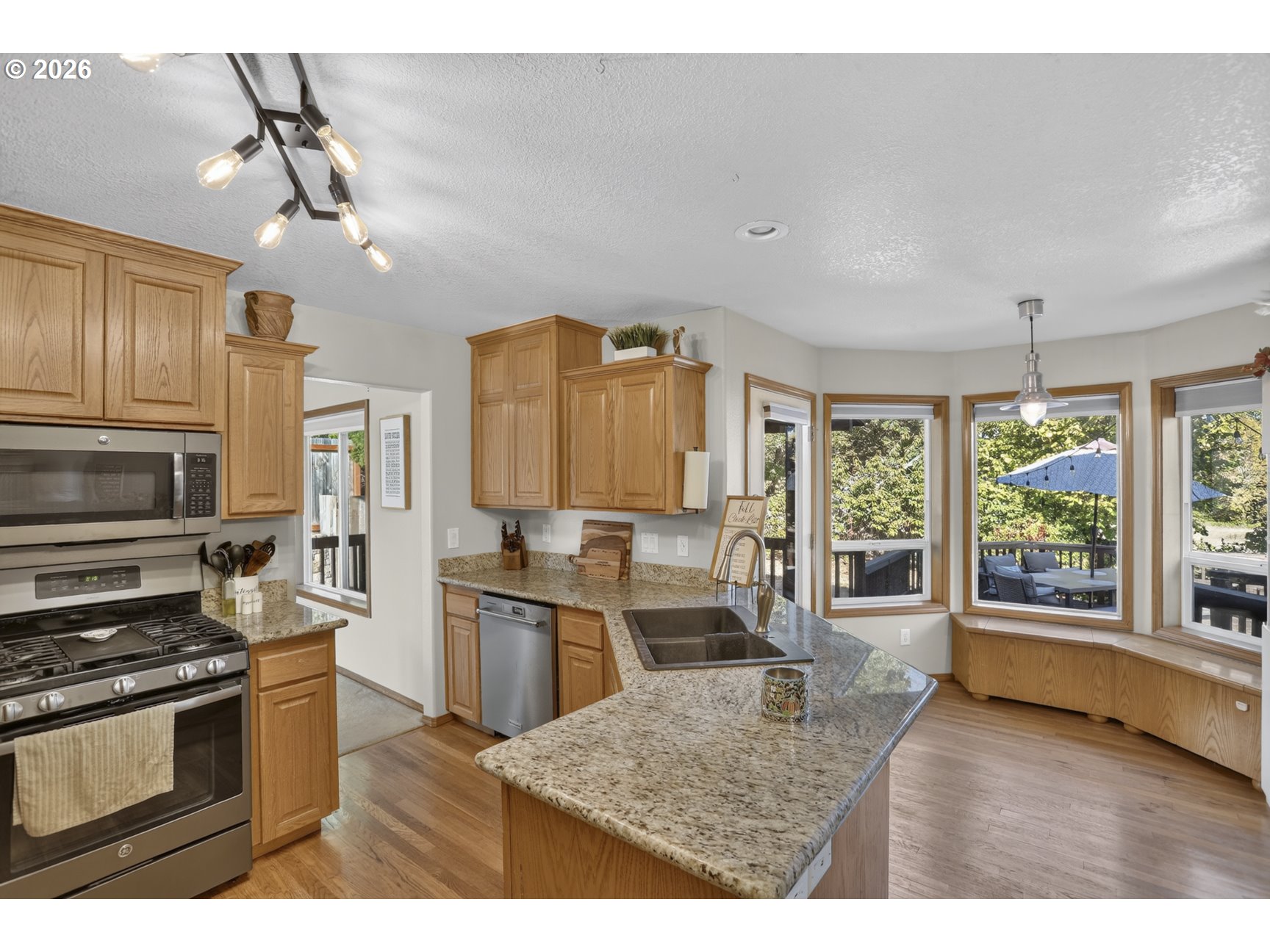 59360 Mountain View Dr Property Photo 12