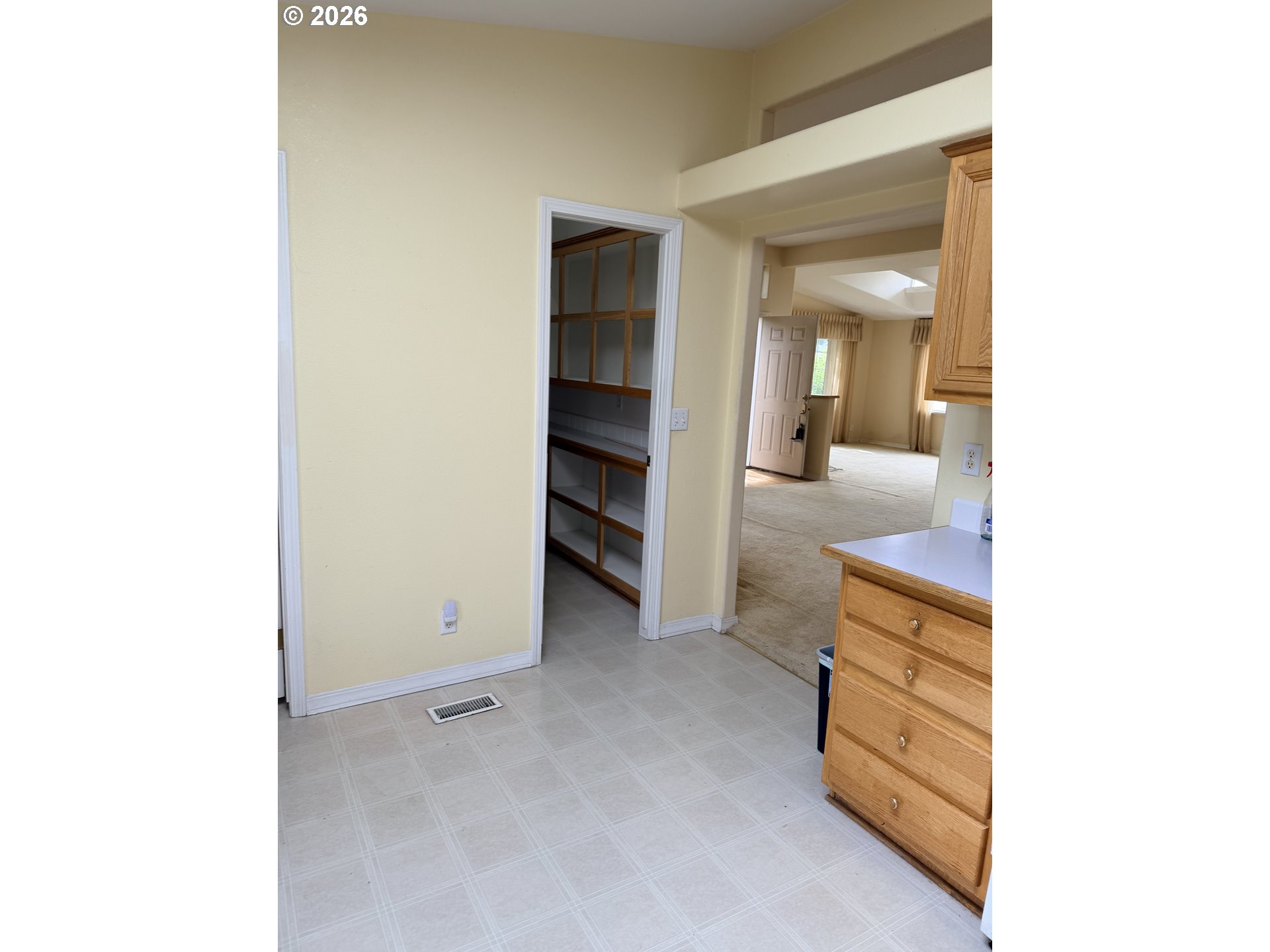 4055 Royal Ave 13 Property Photo 18