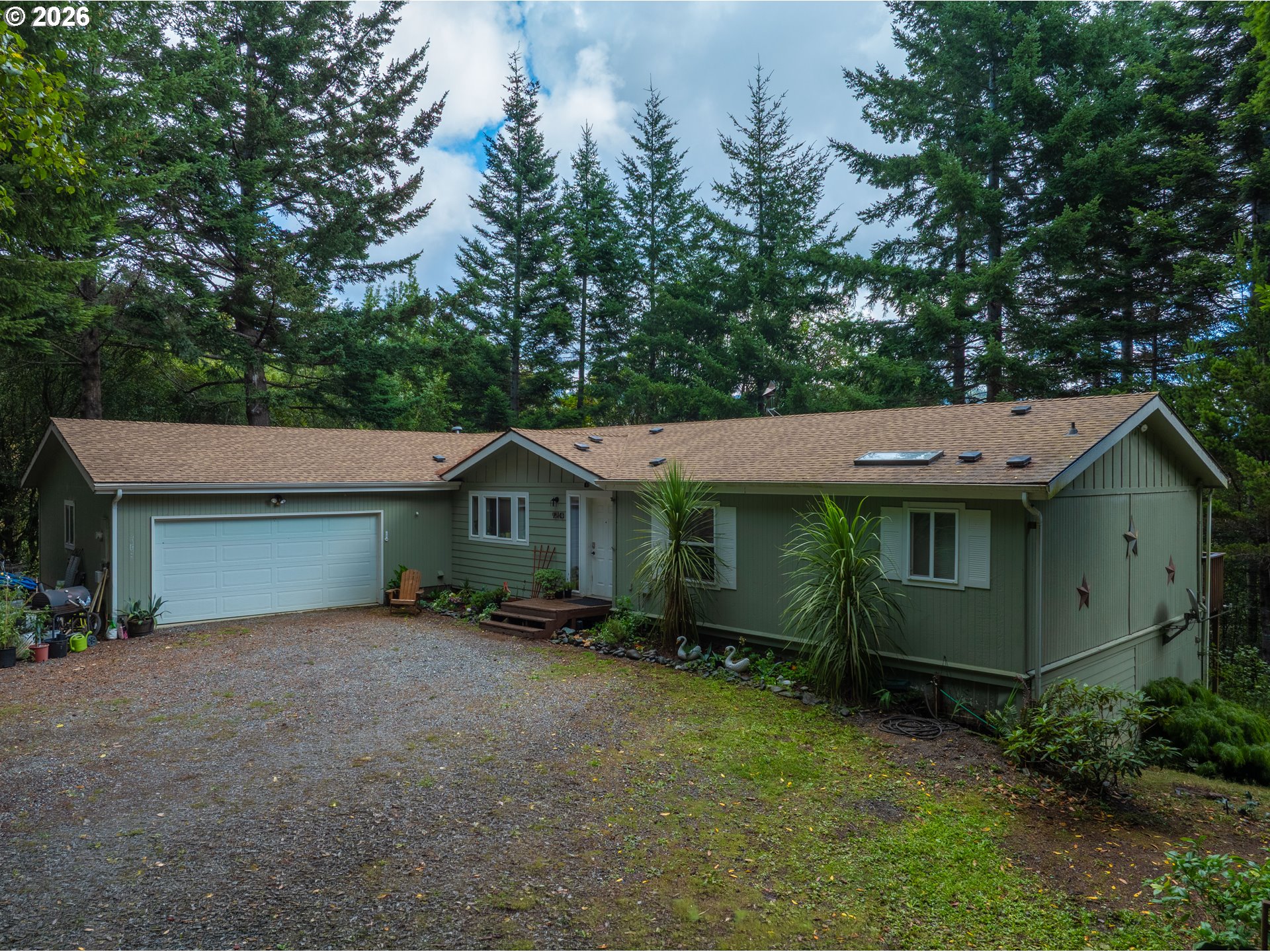 95143 Marchmont Rd Property Photo 1