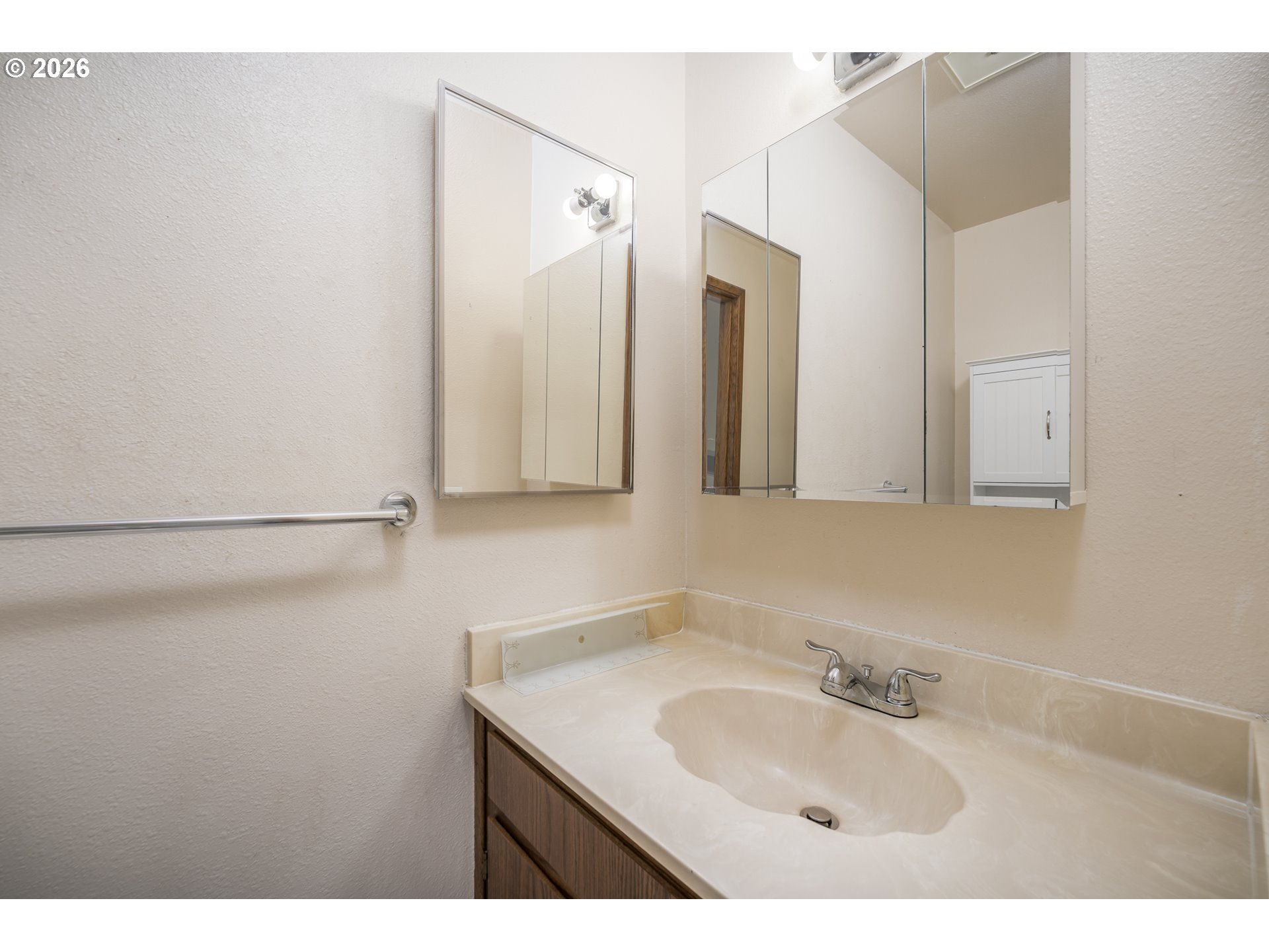 607 32nd Ave Se Property Photo 14