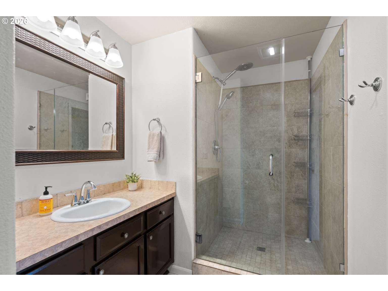 1059 W Hartley Ave Property Photo 17