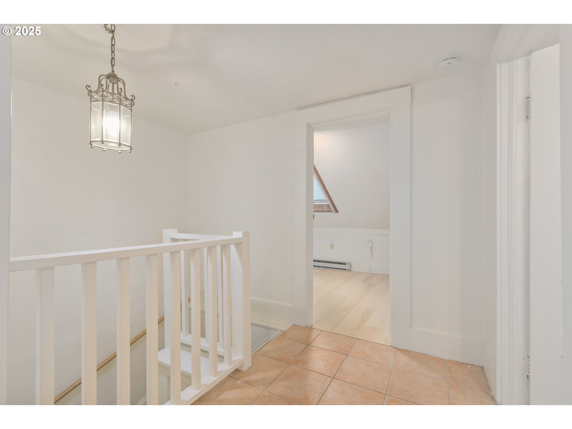 1492 Pearl St Property Photo 36