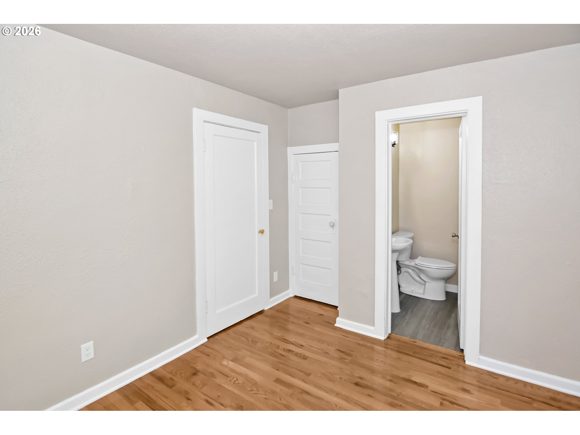 608 4th St Property Photo 14