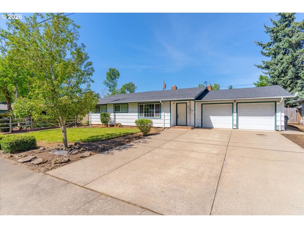 4335 LONE OAK RD Property Photo 1