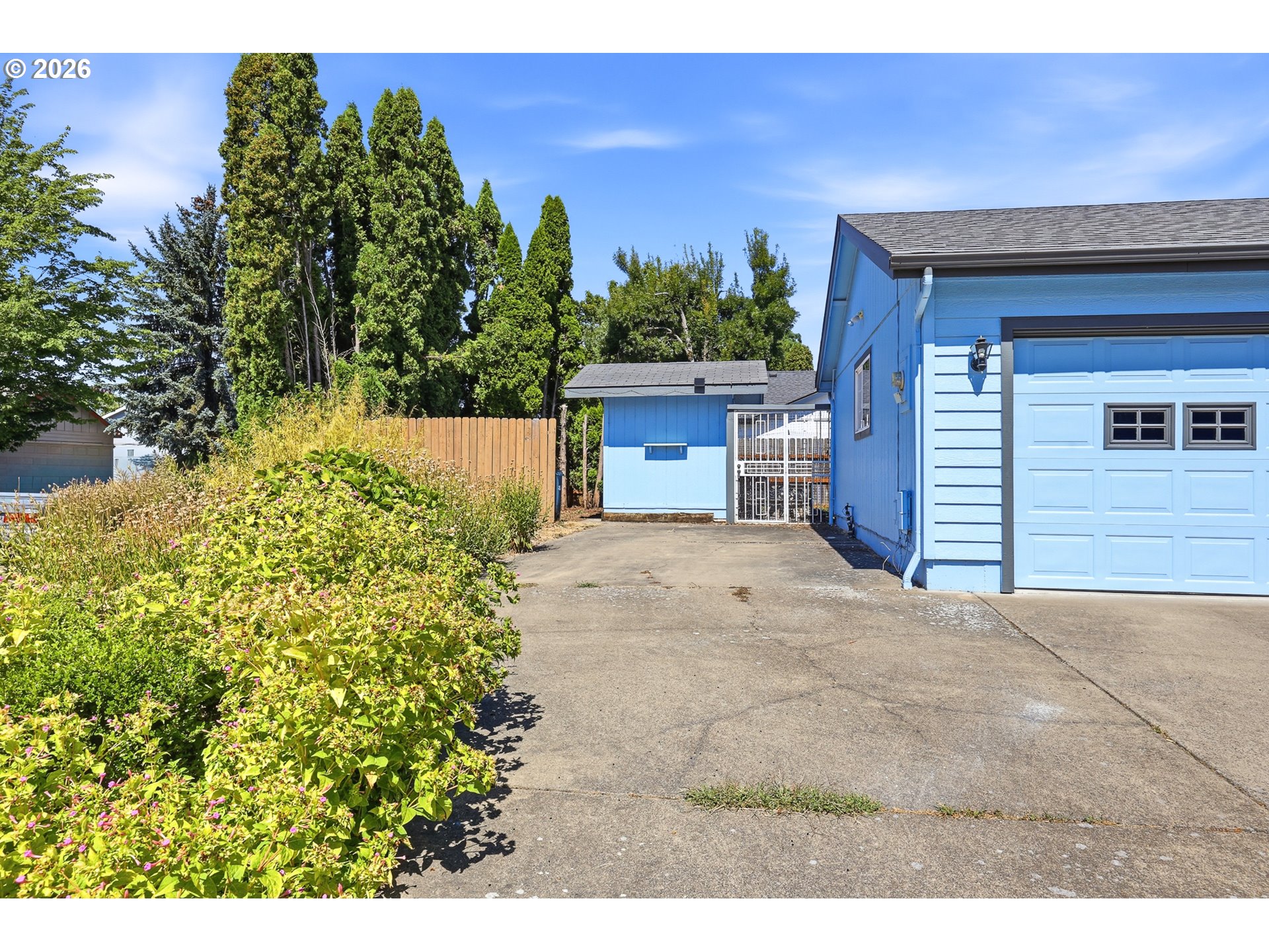 632 Nicholas Dr Property Photo 4