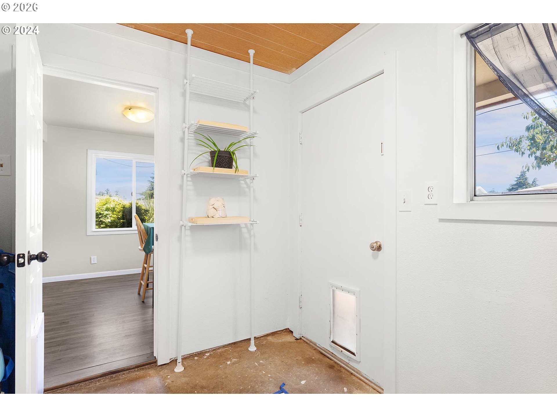 1669 Hayes St Property Photo 18
