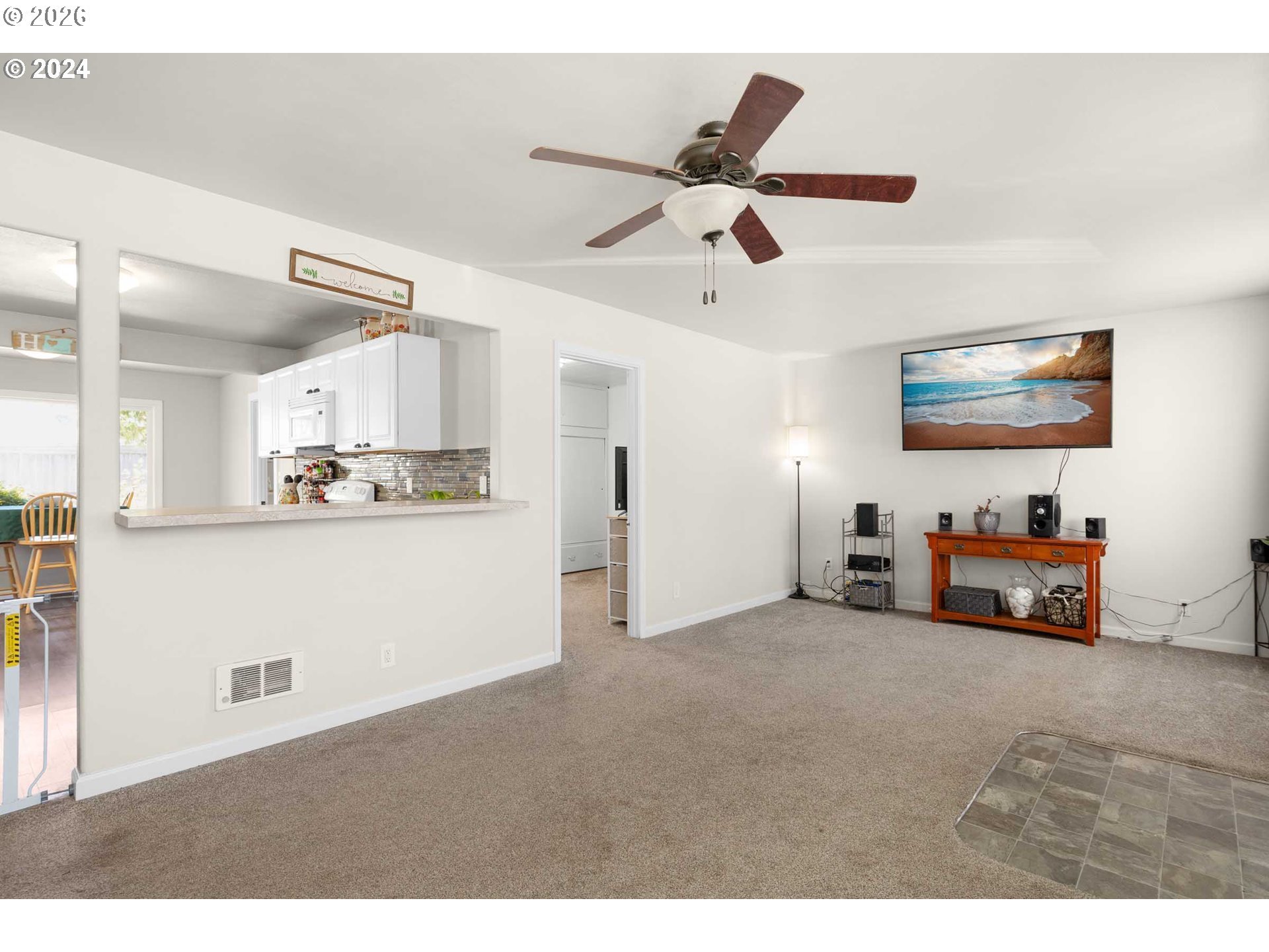 1669 Hayes St Property Photo 26