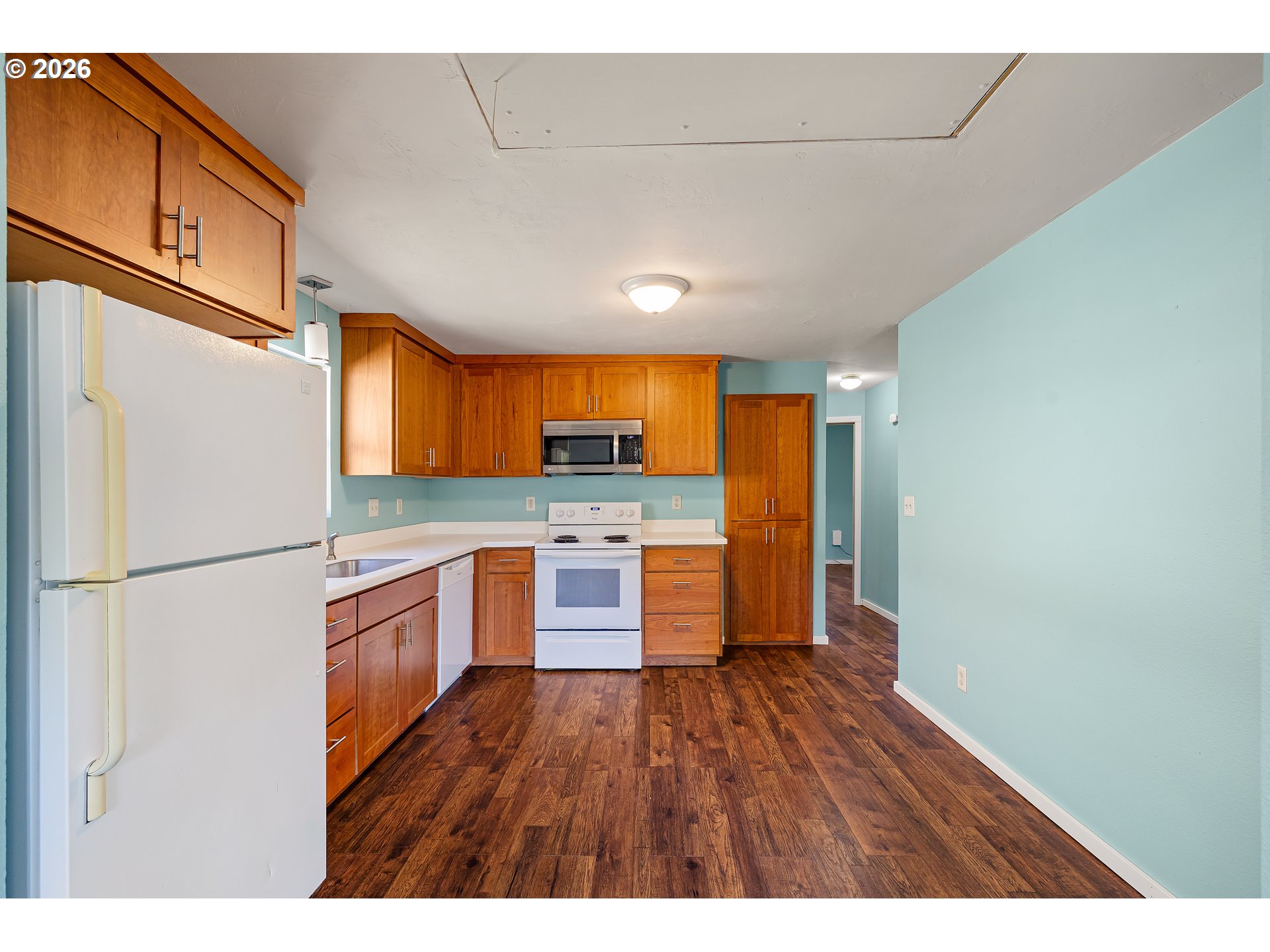 628 G St Property Photo 9