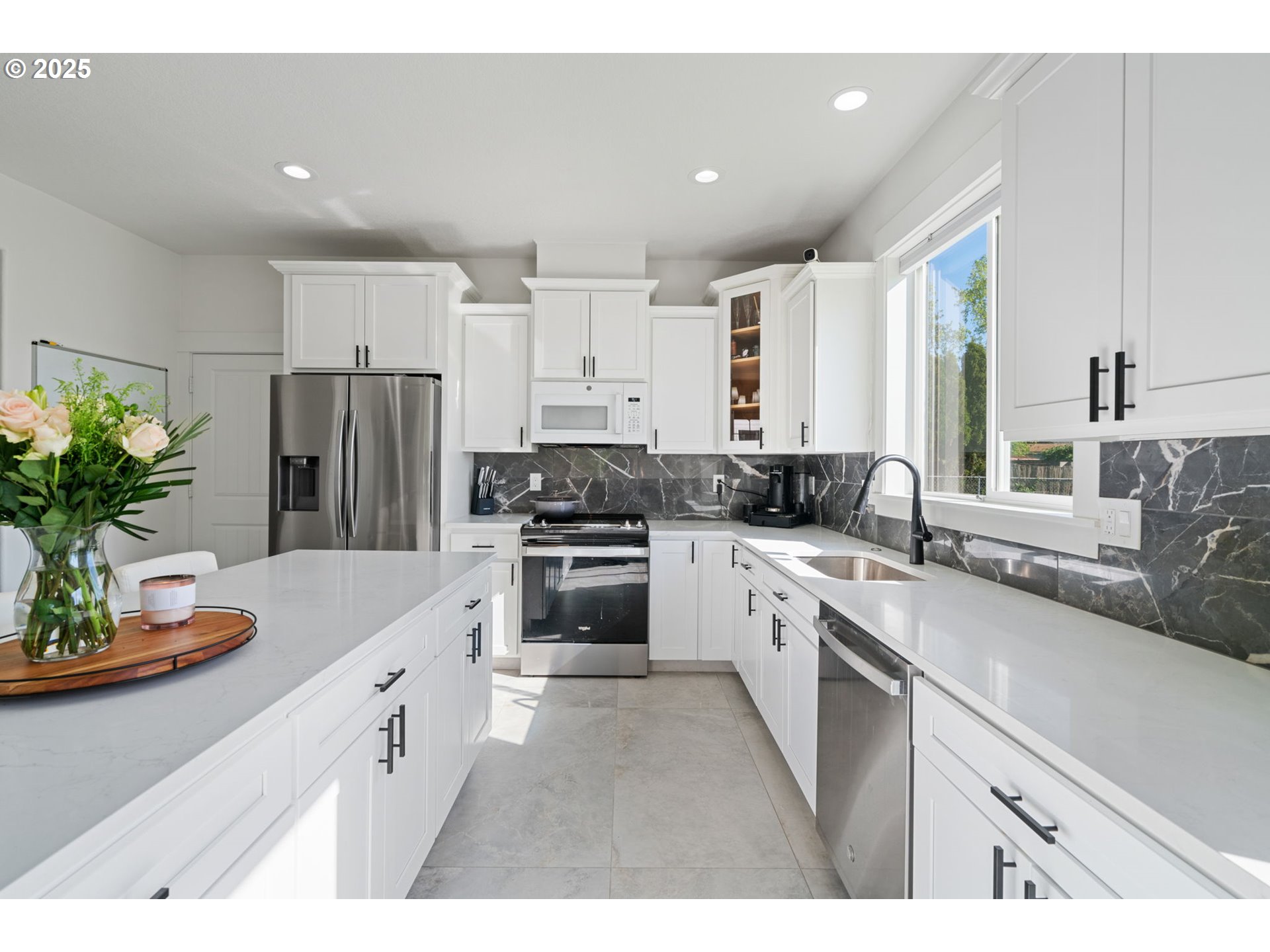 11122 Se Melania Ct Property Photo 8