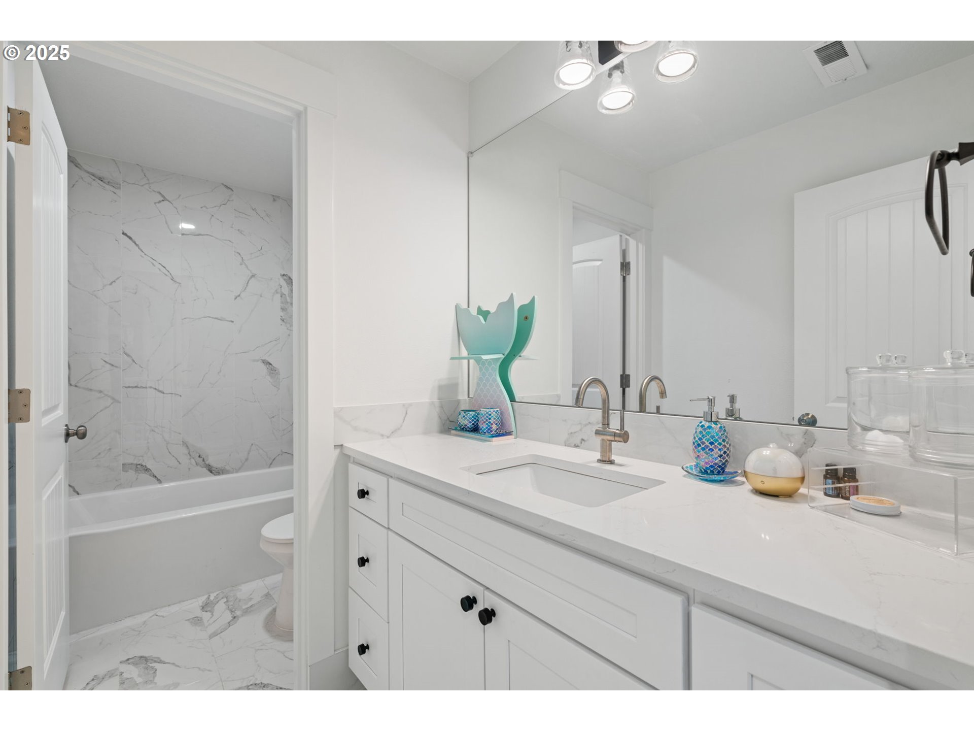 11122 Se Melania Ct Property Photo 17