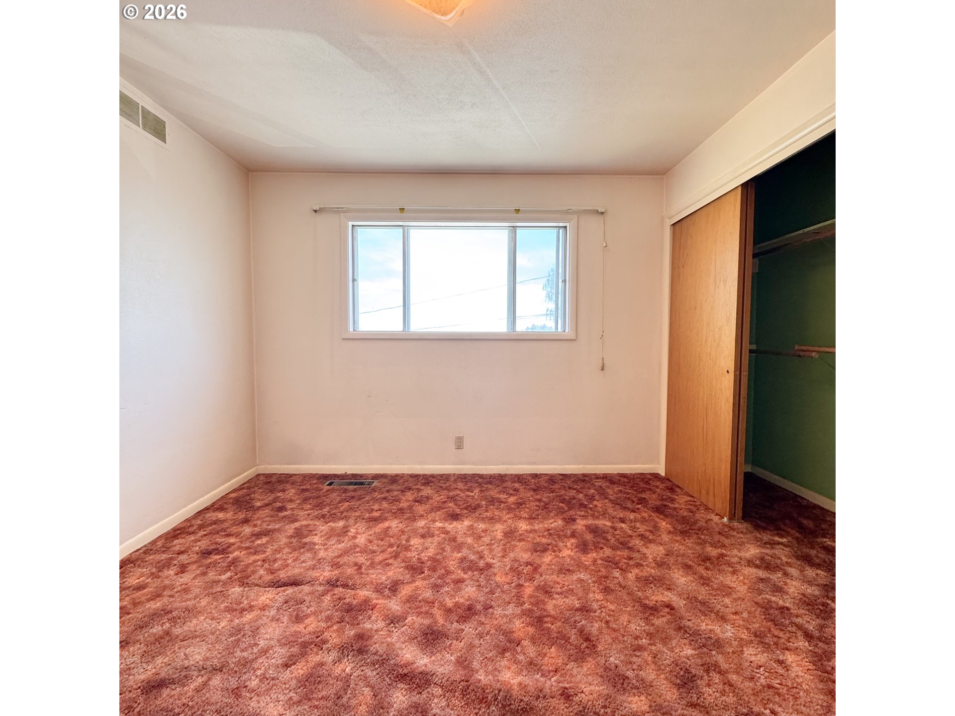 2925 Hillcrest Dr Property Photo 15