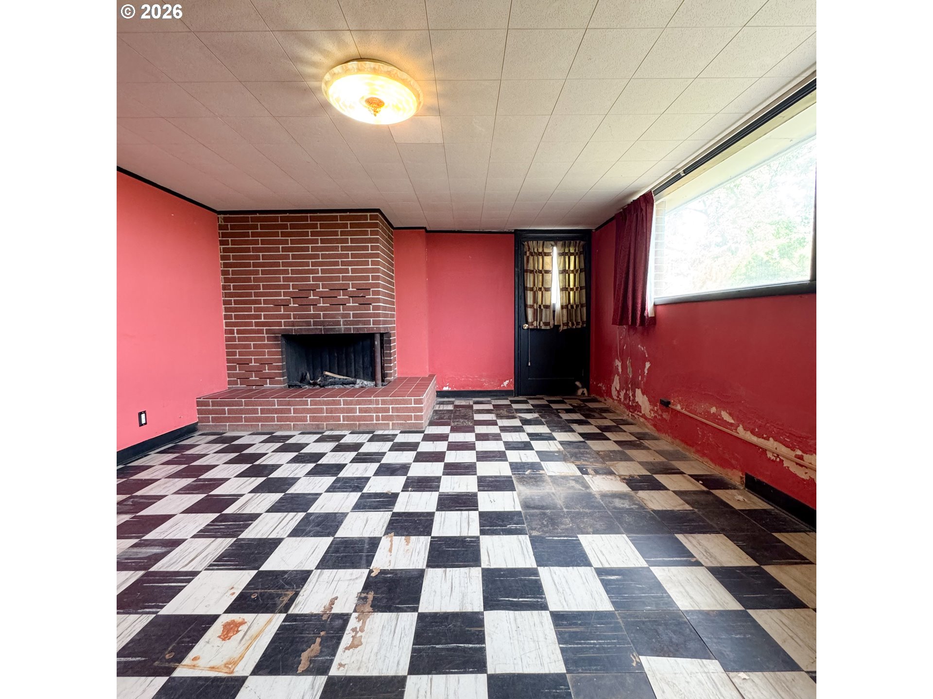 2925 Hillcrest Dr Property Photo 19