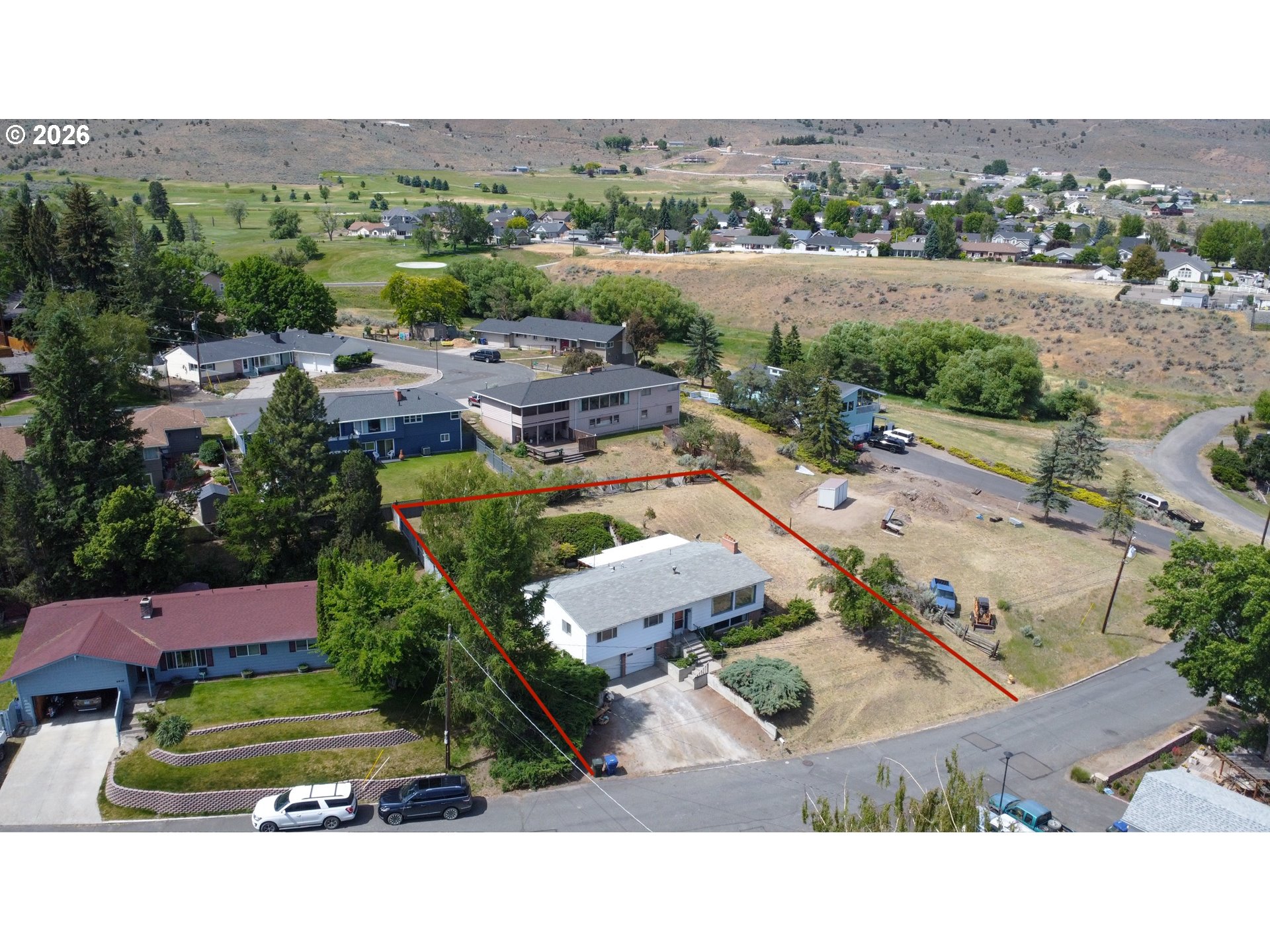 2925 Hillcrest Dr Property Photo 31