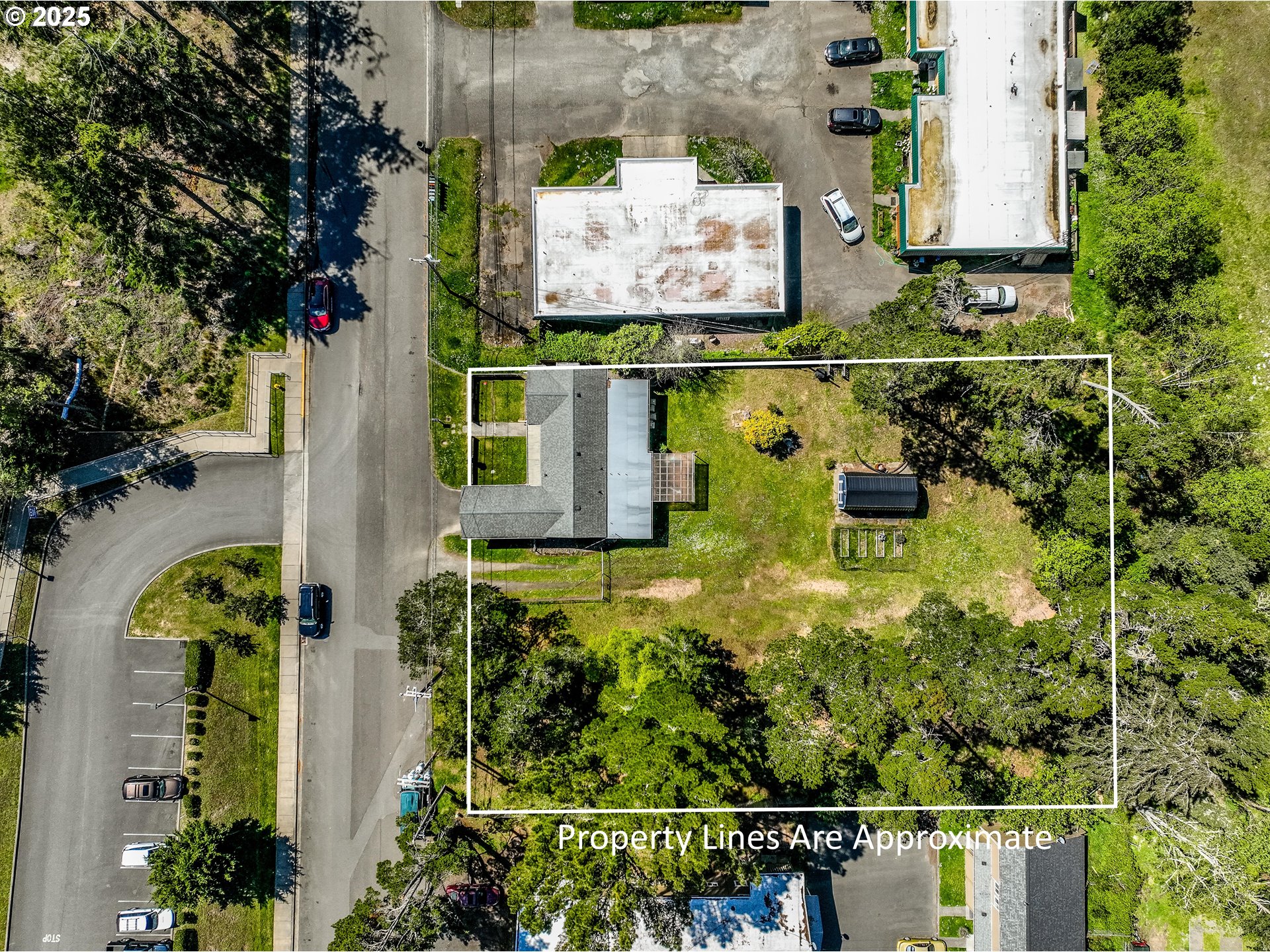 1848 Thomas Ave Property Photo 14