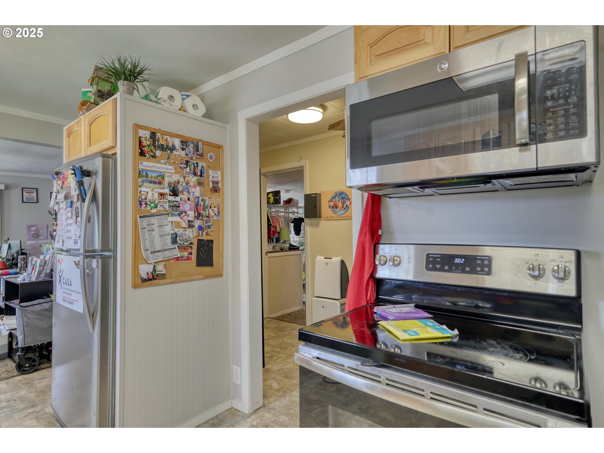 1848 Thomas Ave Property Photo 30