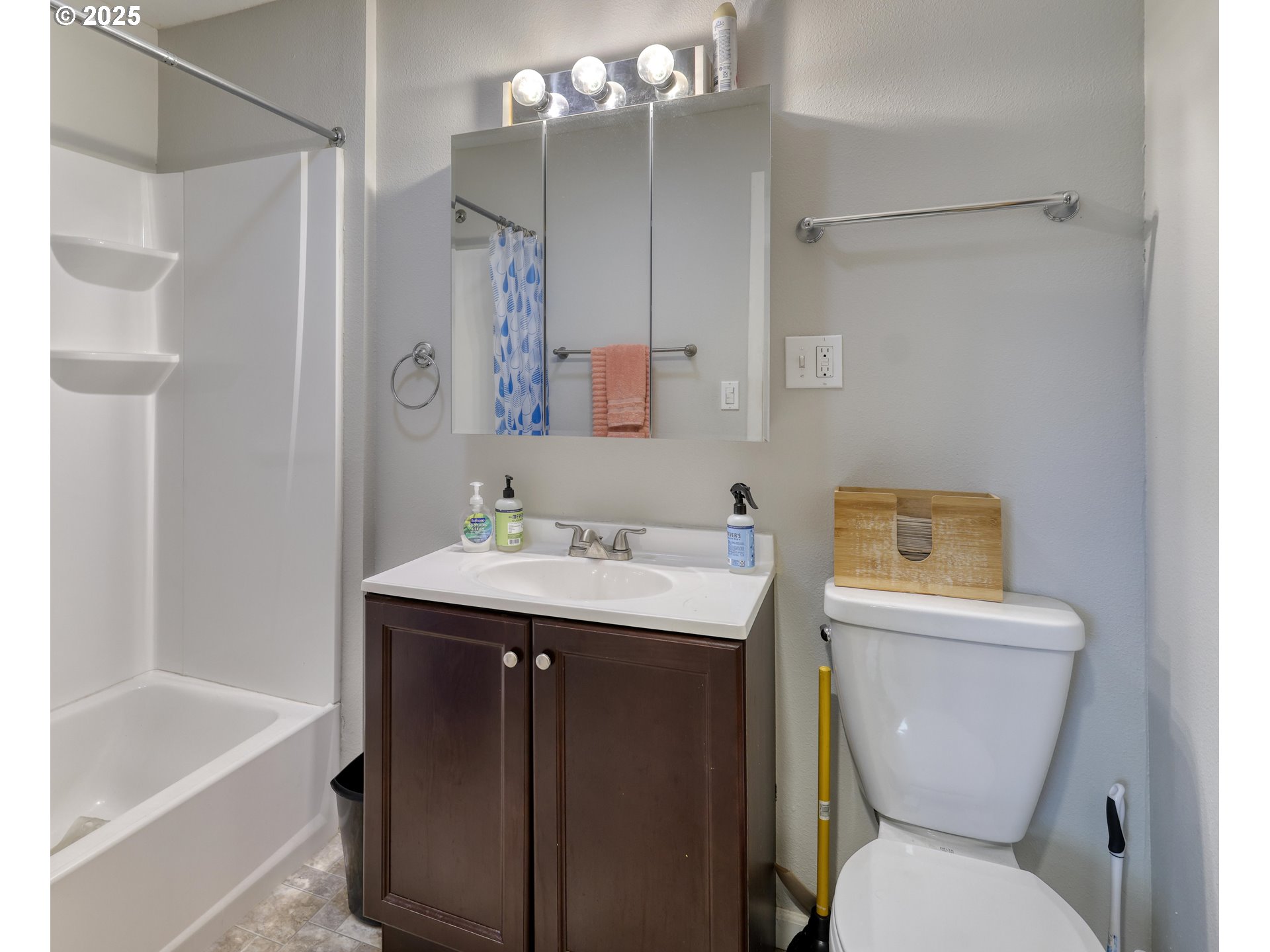 1848 Thomas Ave Property Photo 32