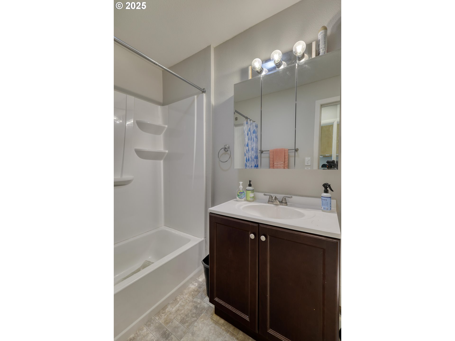 1848 Thomas Ave Property Photo 33