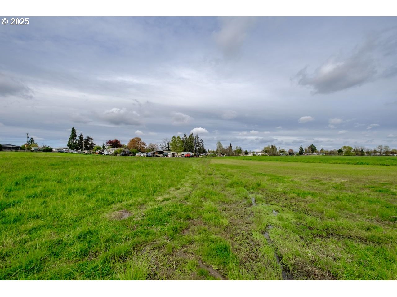 4055 Se Spicer Dr Property Photo 10