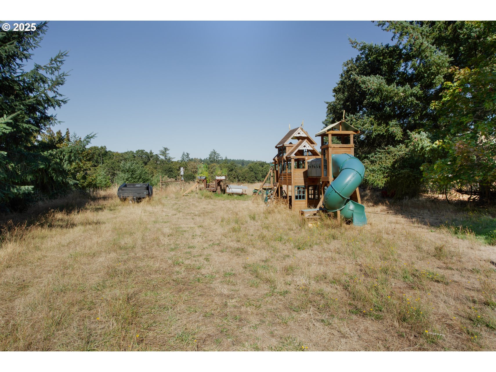 5545 Skyline Rd Property Photo 7